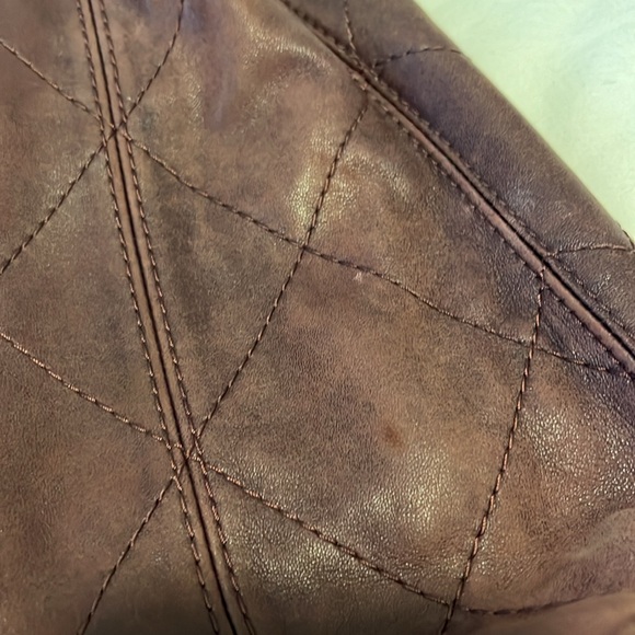 Chanel Leather Purse - Picture 9 of 13